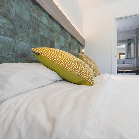 סאנט קארלס דה פראלטה Hostal Restaurante Pou Des Lleo מראה חיצוני תמונה