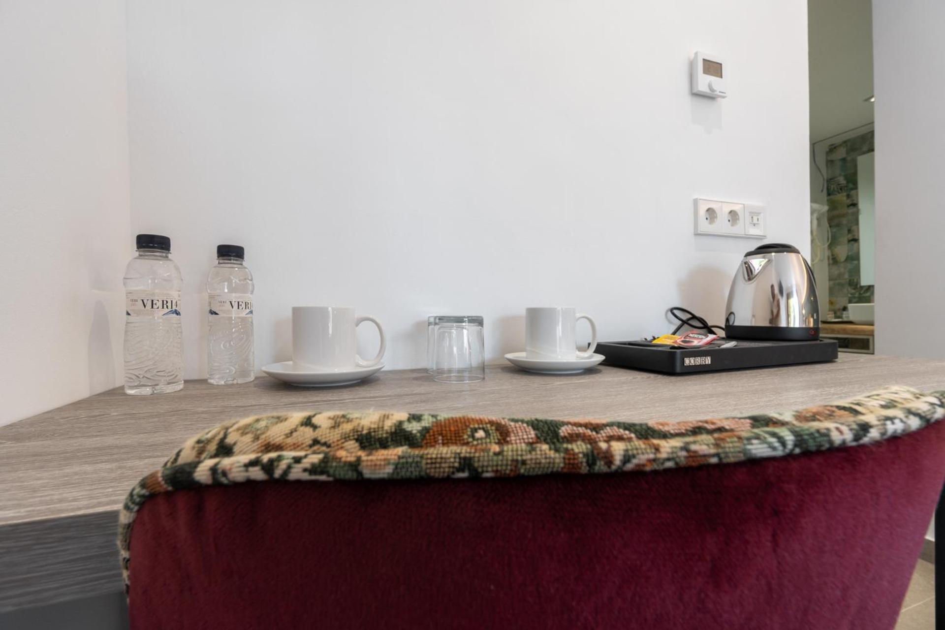 סאנט קארלס דה פראלטה Hostal Restaurante Pou Des Lleo חדר תמונה
